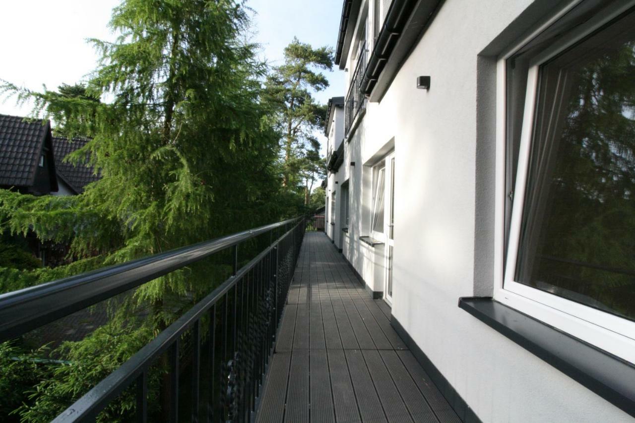 Lc Pokoje & Apartamenty โปเบียโรโว ภายนอก รูปภาพ